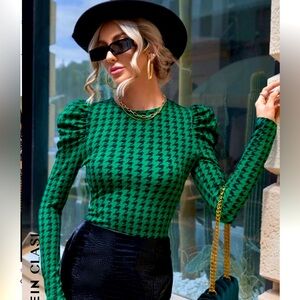 Houndstooth Print Gigot Sleeve Top
